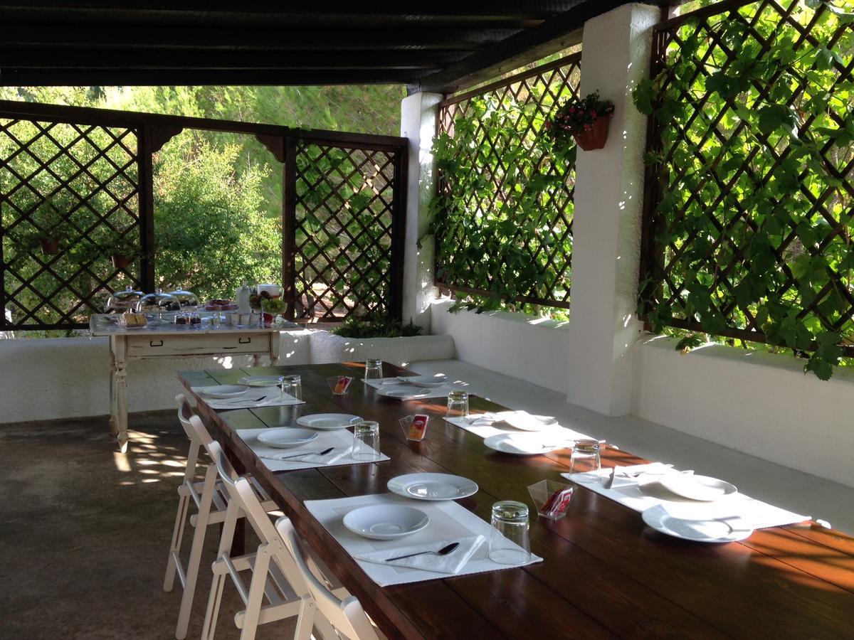 La Vecchia Tabaccheria B&B ออสตูนี ภายนอก รูปภาพ
